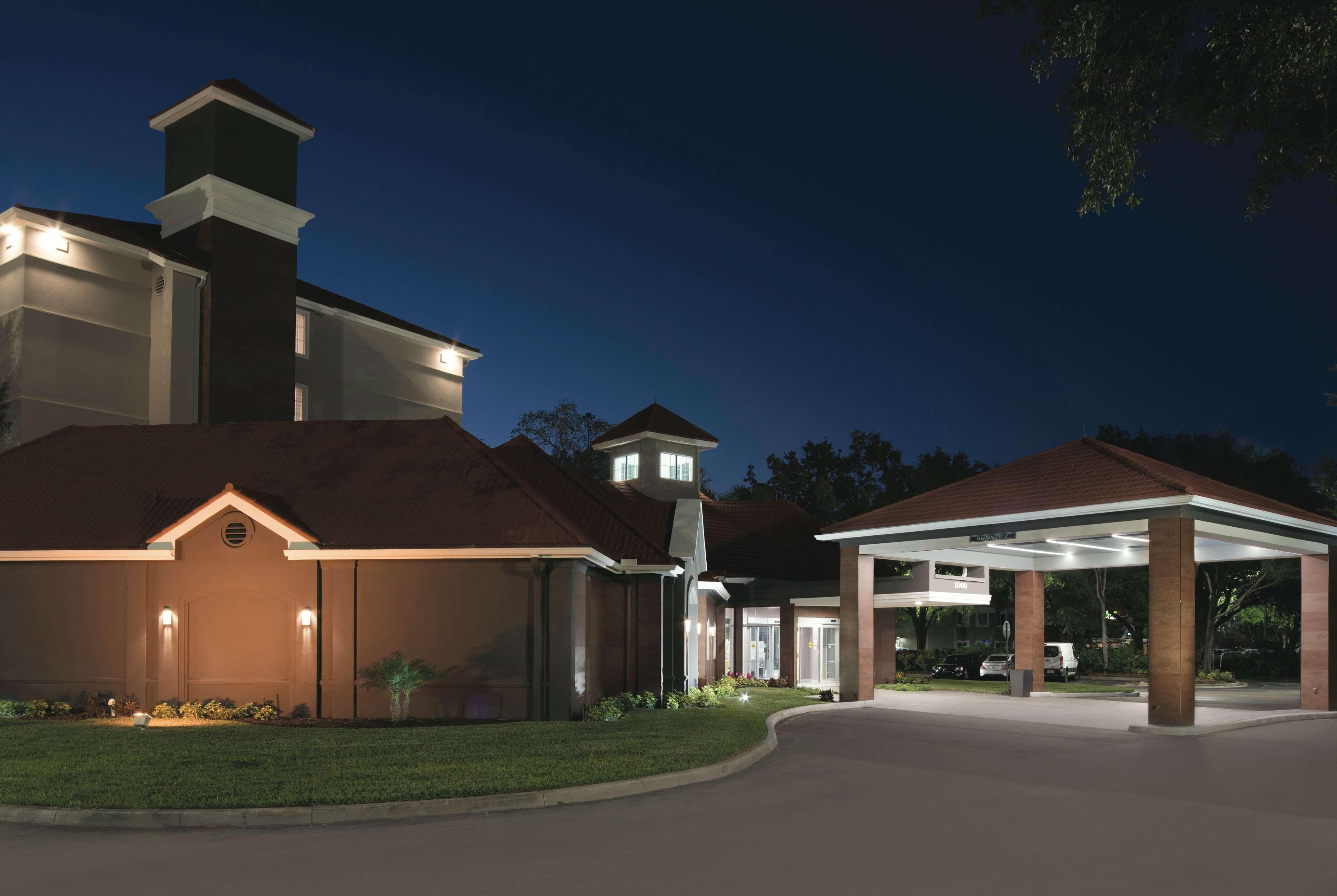 La Quinta By Wyndham Orlando Lake Mary Eksteriør bilde