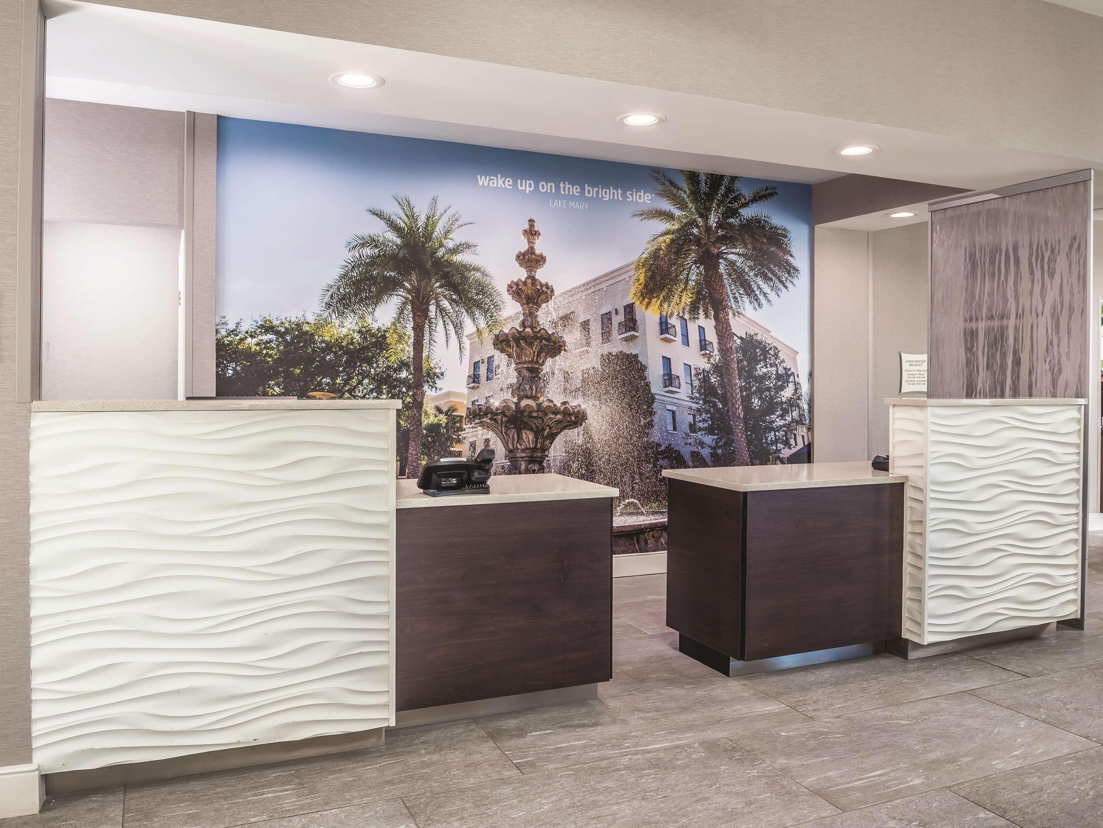 La Quinta By Wyndham Orlando Lake Mary Eksteriør bilde